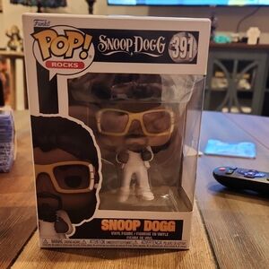 Funko Snoop Dogg Pop! Vinyl with Yellow Sunglasses and White Outfit